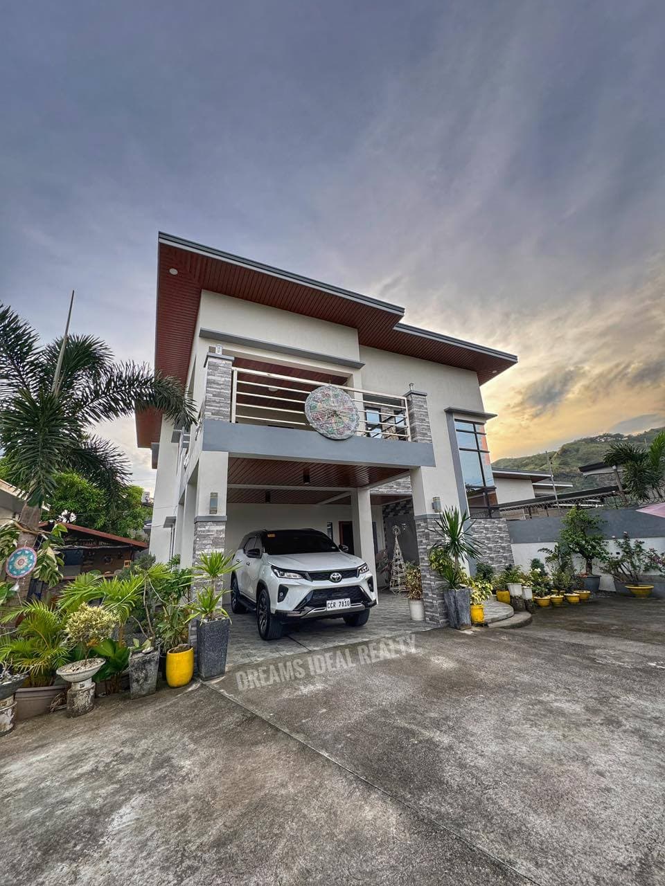 Fully Furnished 2-Storey House with Mountain View in Subic
